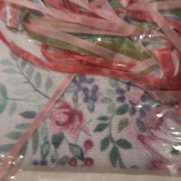 Dimensions Ribbon Embroidery - Picture 6 of 9